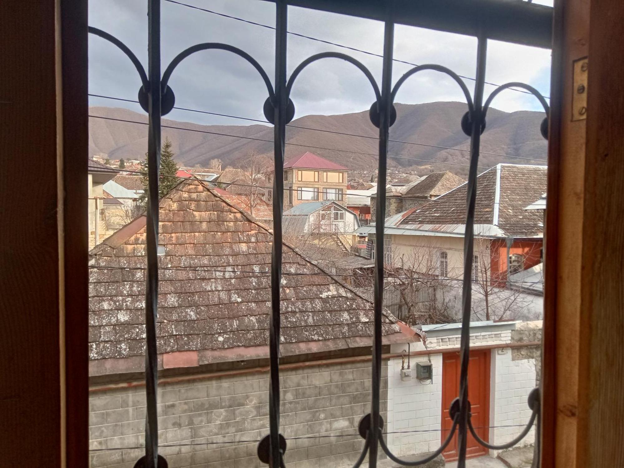 Canal Hostel Sheki Exterior photo