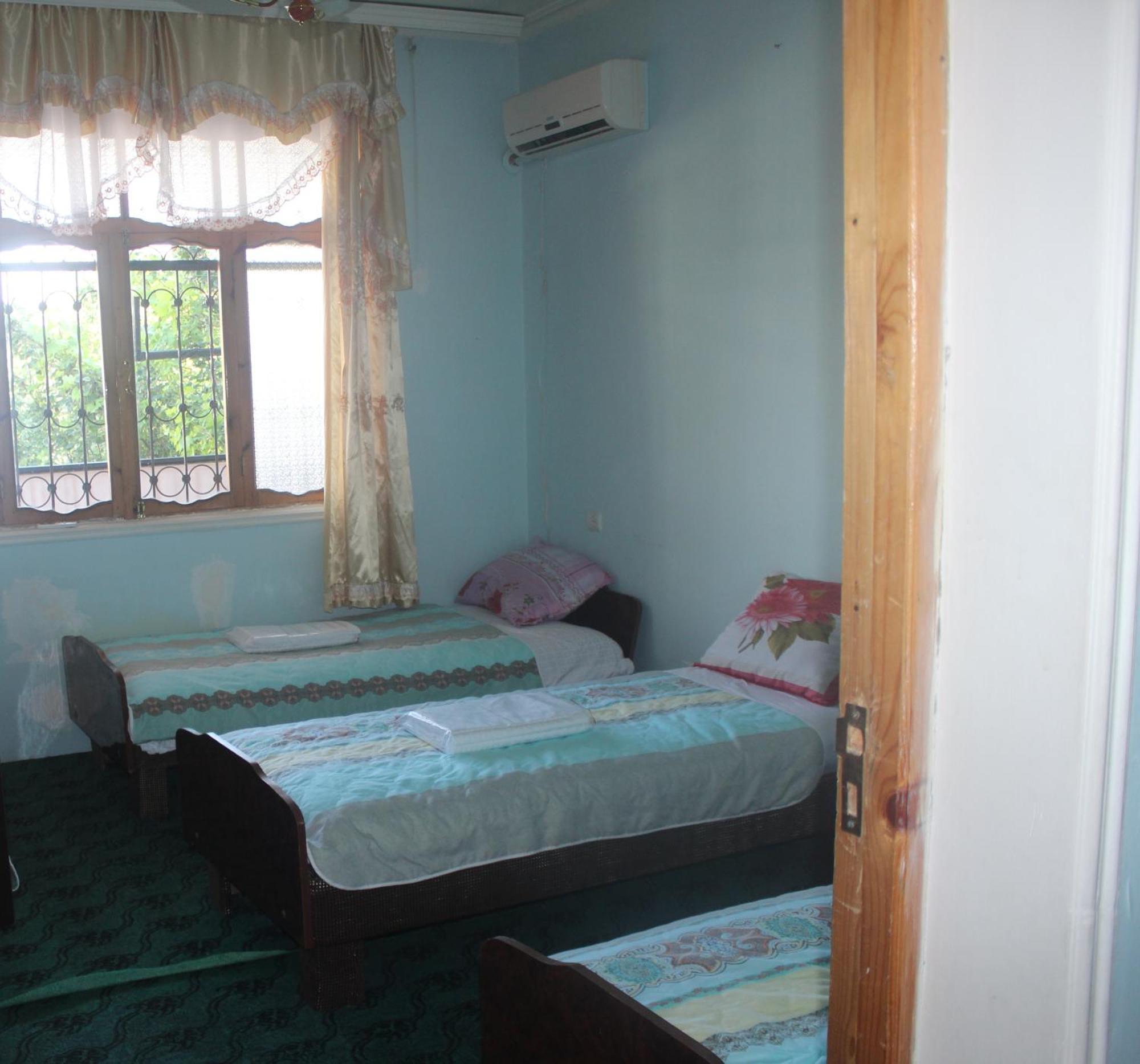 Canal Hostel Sheki Exterior photo
