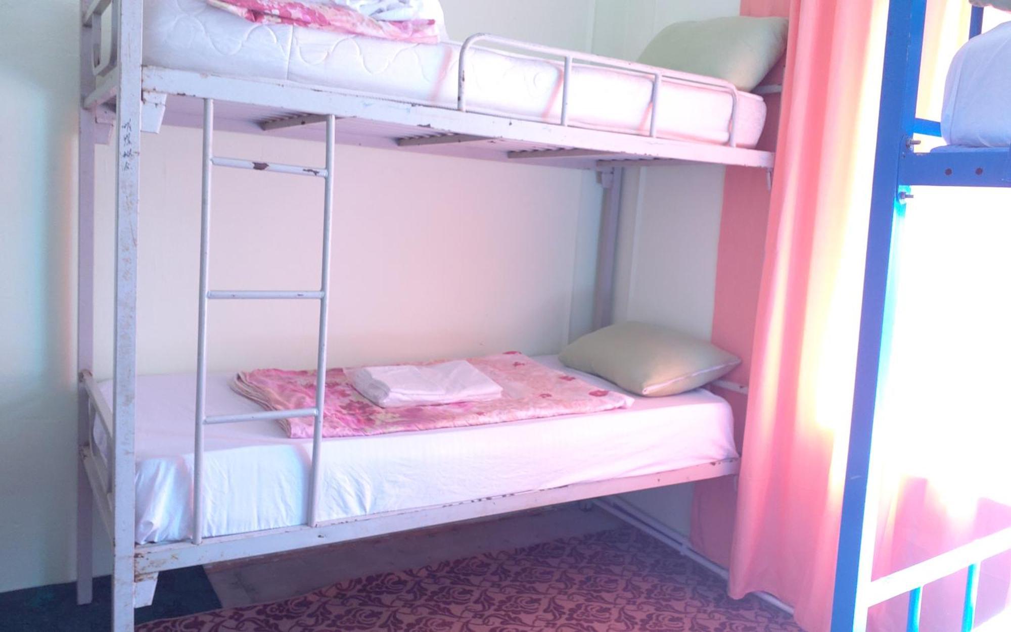 Canal Hostel Sheki Exterior photo