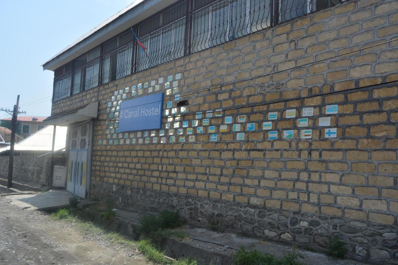Canal Hostel Sheki Exterior photo